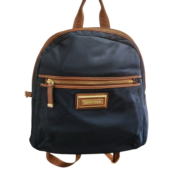 Calvin Klein Navy Backpack with Brown Trim and Gold Accents Preloved - Picture 8 of 12